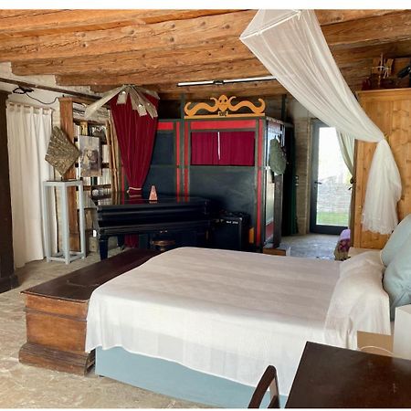 "La Casa Degli Ulivi Art B&B" Trecastelli Eksteriør bilde