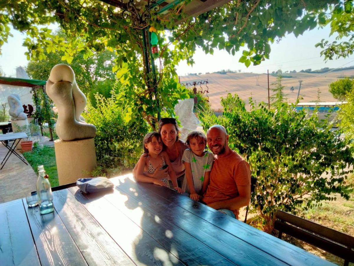 "La Casa Degli Ulivi Art B&B" Trecastelli Eksteriør bilde